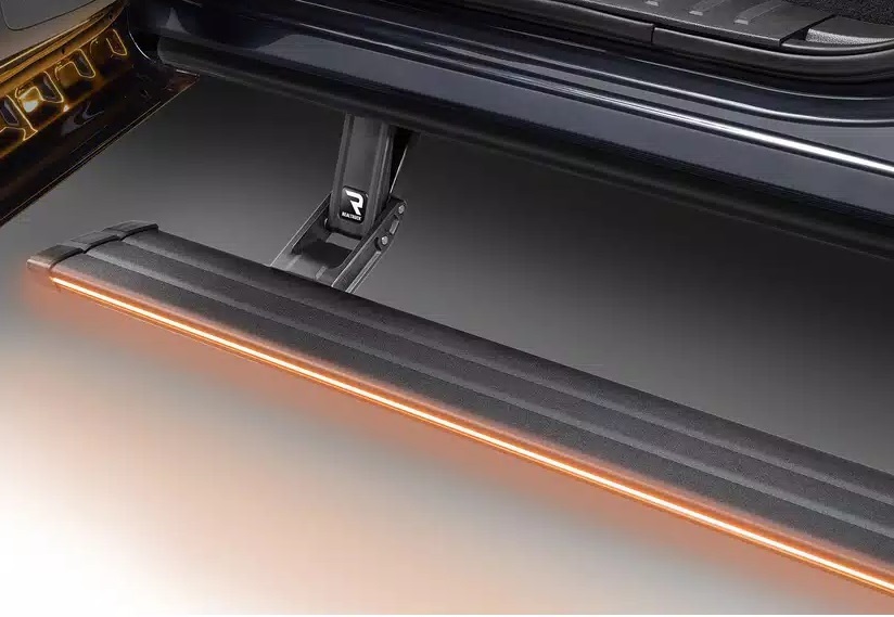 [AMP96140-01A] Amp Research - Powerstep Vision 21- Ford Bronco