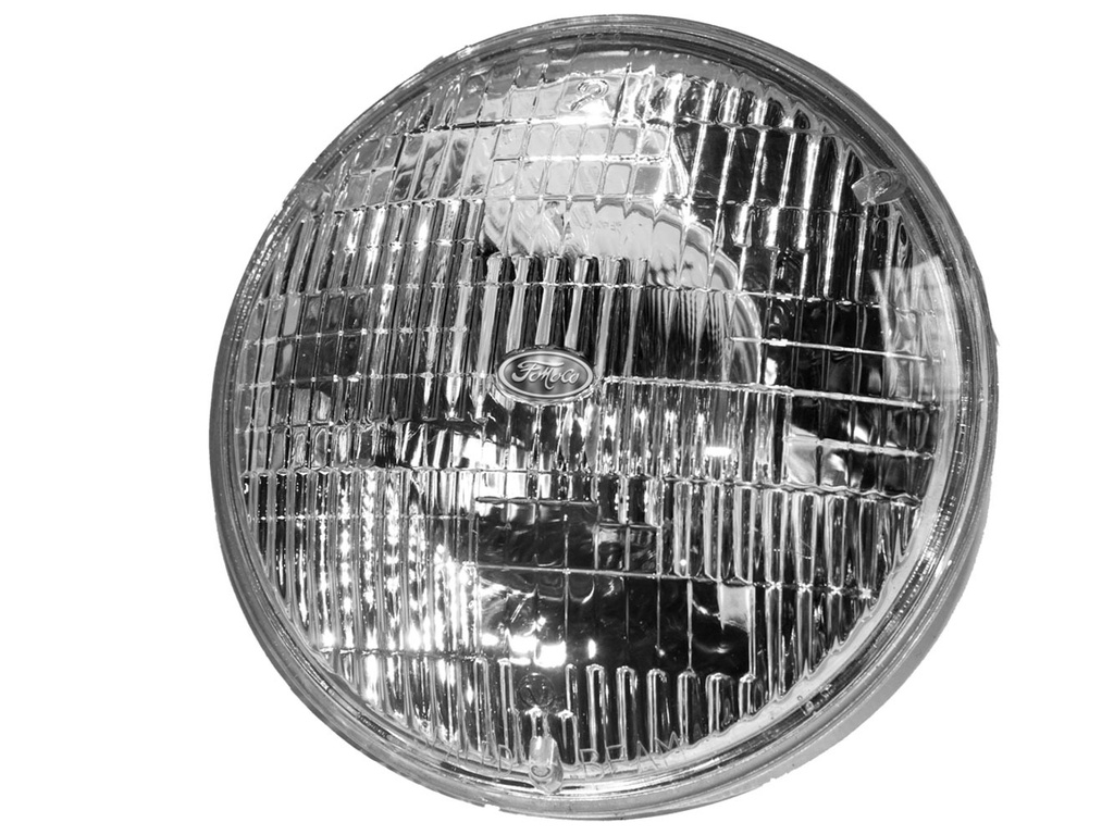 [DRAC0DZ-13007-A] Drake Automotive Group - 7in Halogen Headlamp