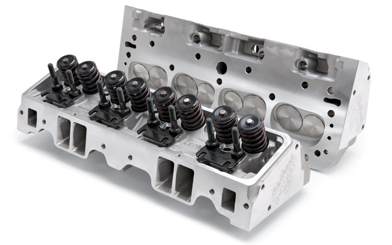 [EDE5073] Edelbrock - SBC E-Street Cylinder Heads - 70cc 2.02/1.60